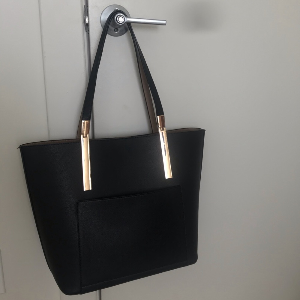 Black vegan tote